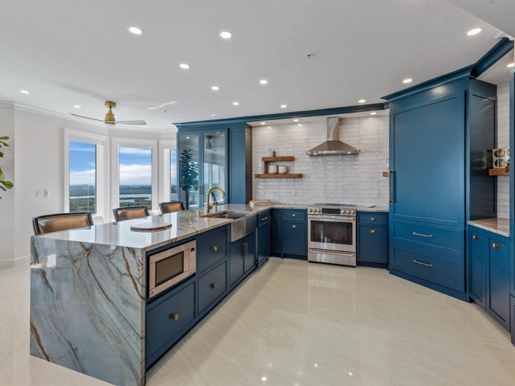 1060 BORGHESE LANE, 1806