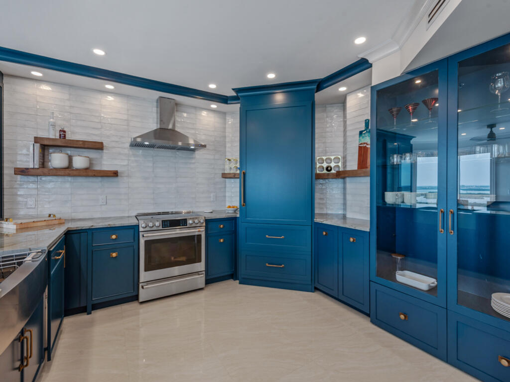 1060 BORGHESE LANE, 1806
