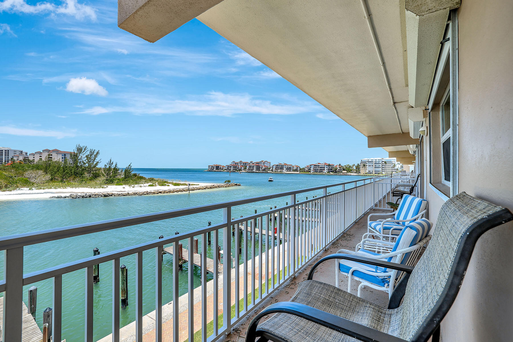 1206 EDINGTON PLACE, D-304