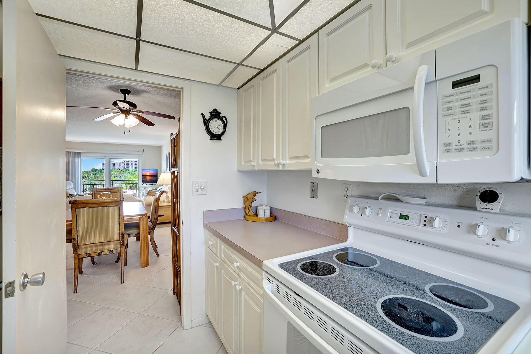 1206 EDINGTON PLACE, D-304