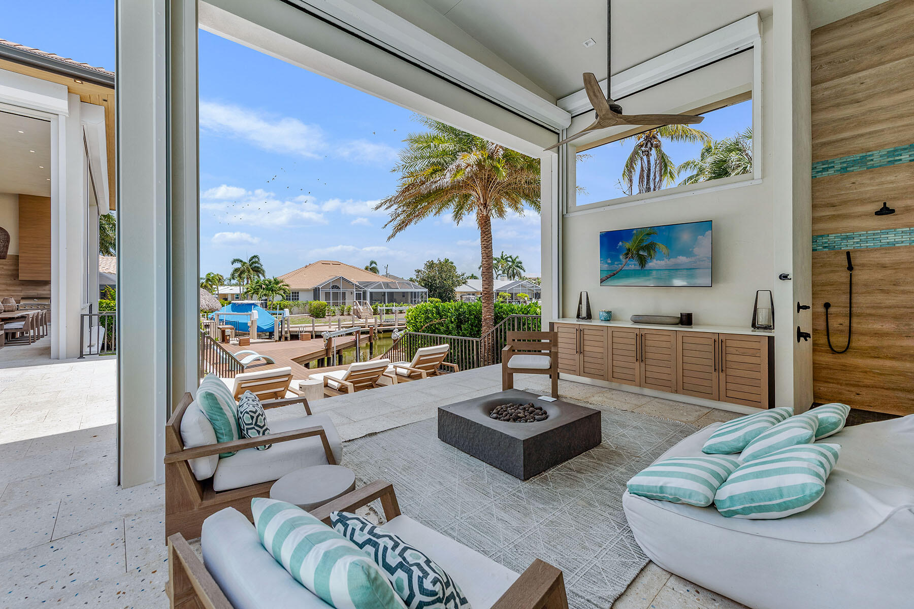 517 N BARFIELD DRIVE