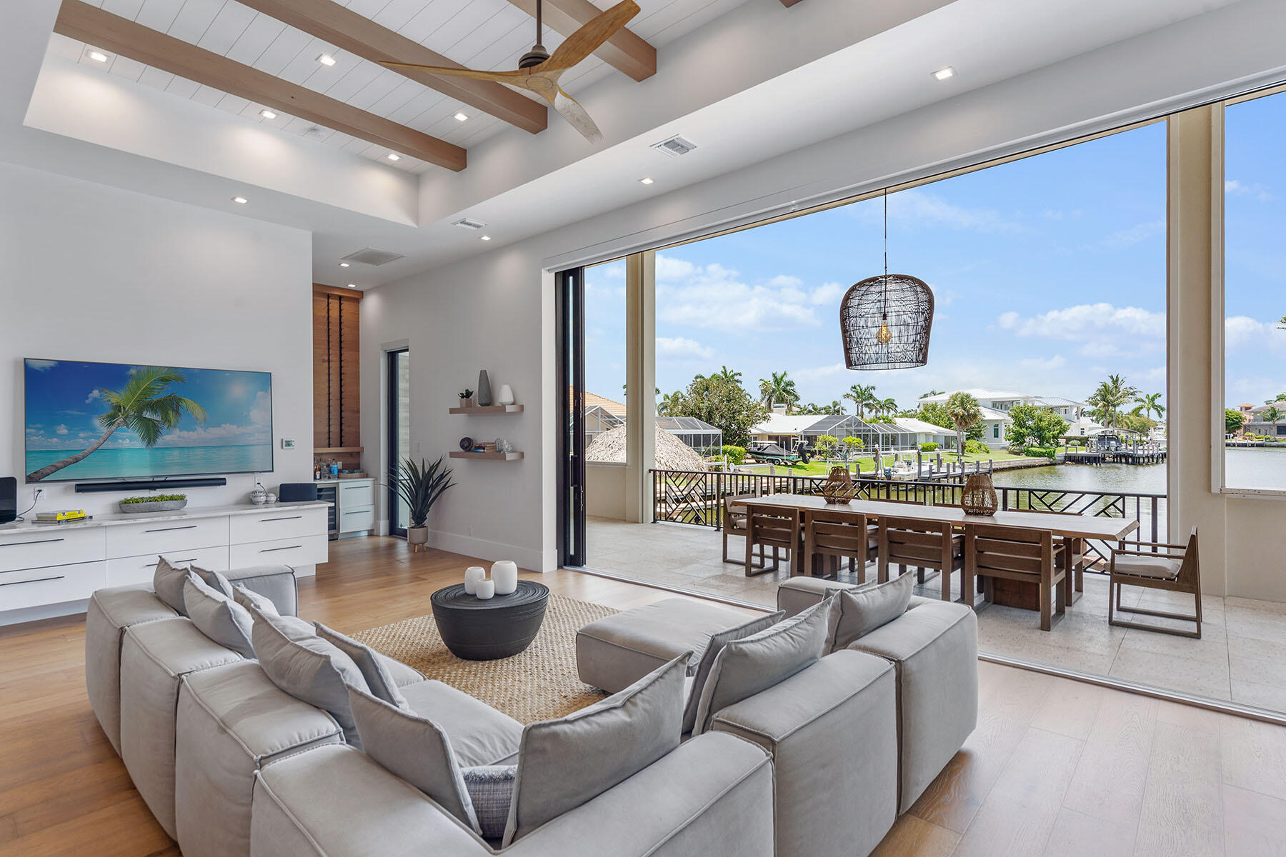 517 N BARFIELD DRIVE