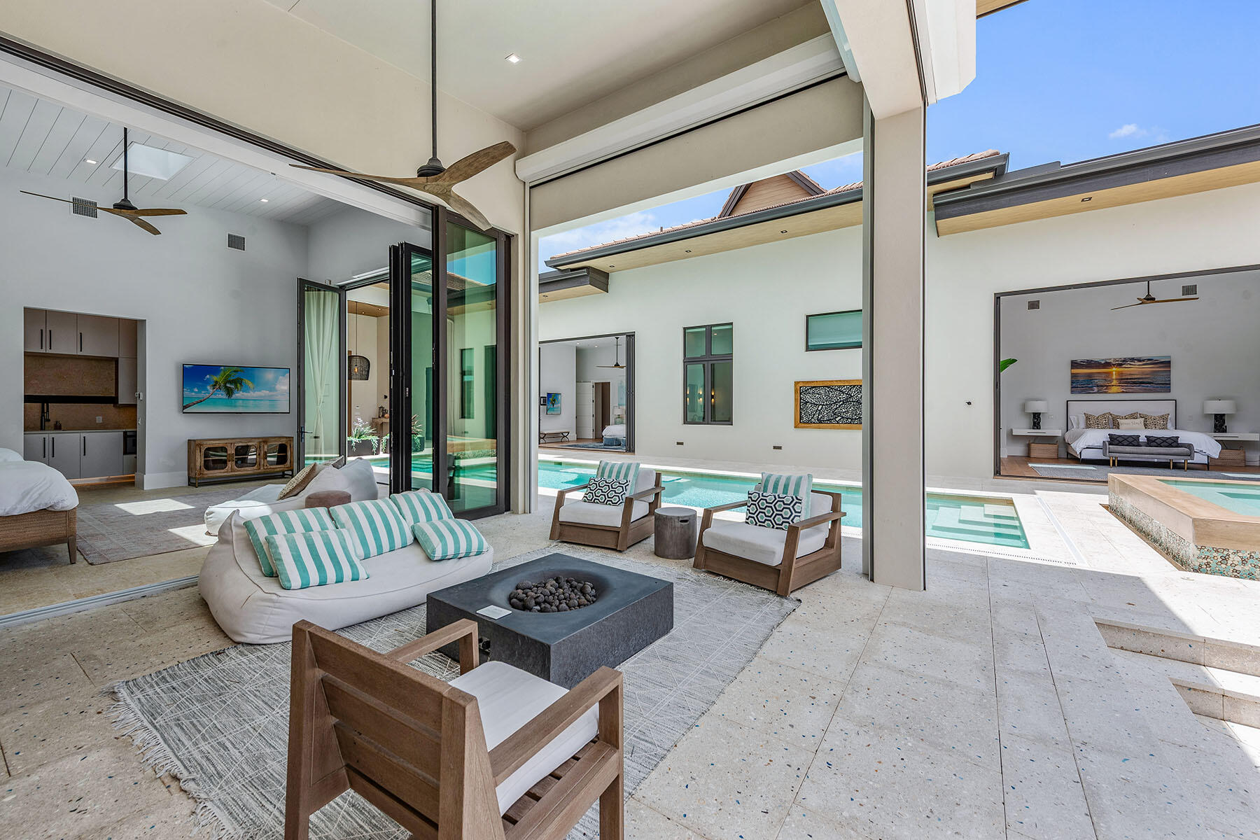 517 N BARFIELD DRIVE