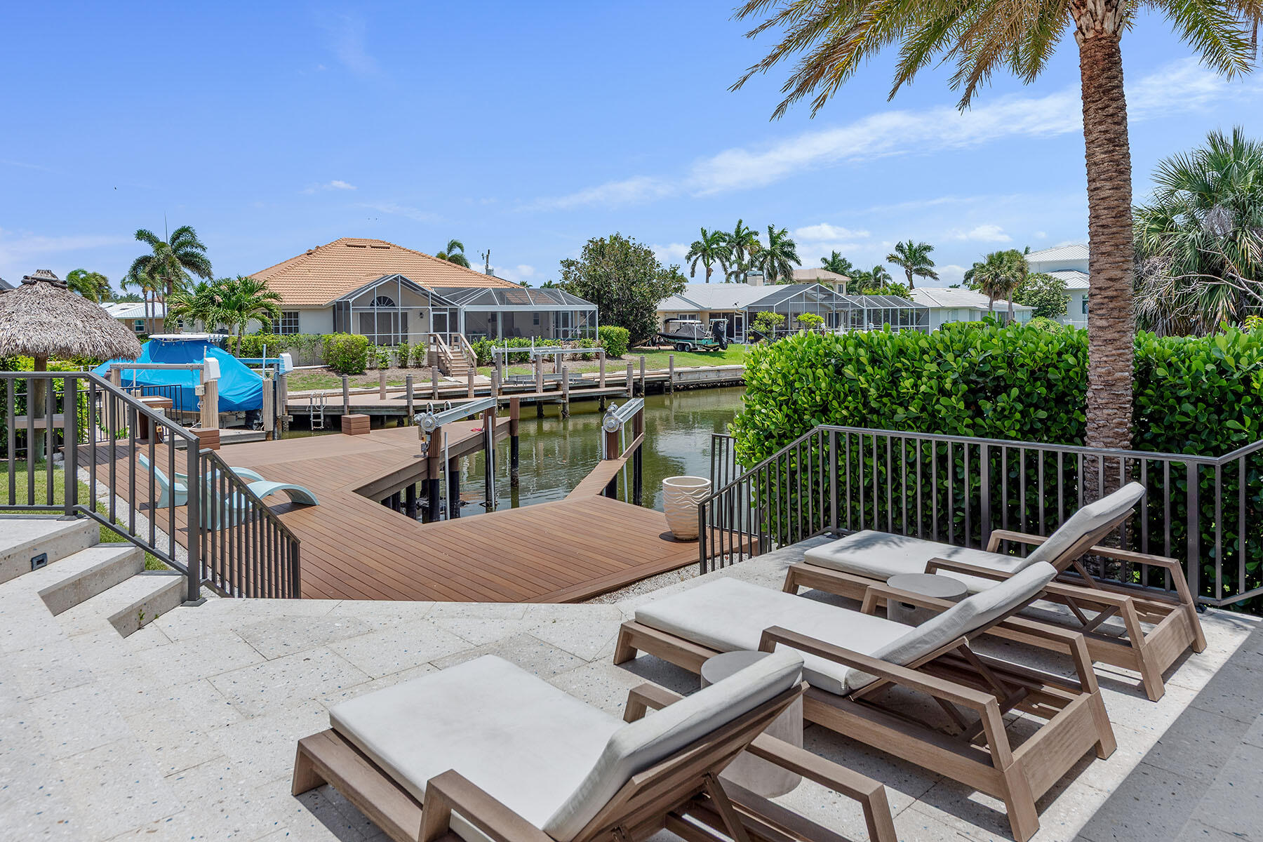 517 N BARFIELD DRIVE