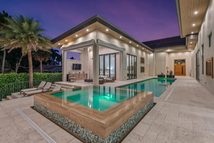 517 N BARFIELD DRIVE