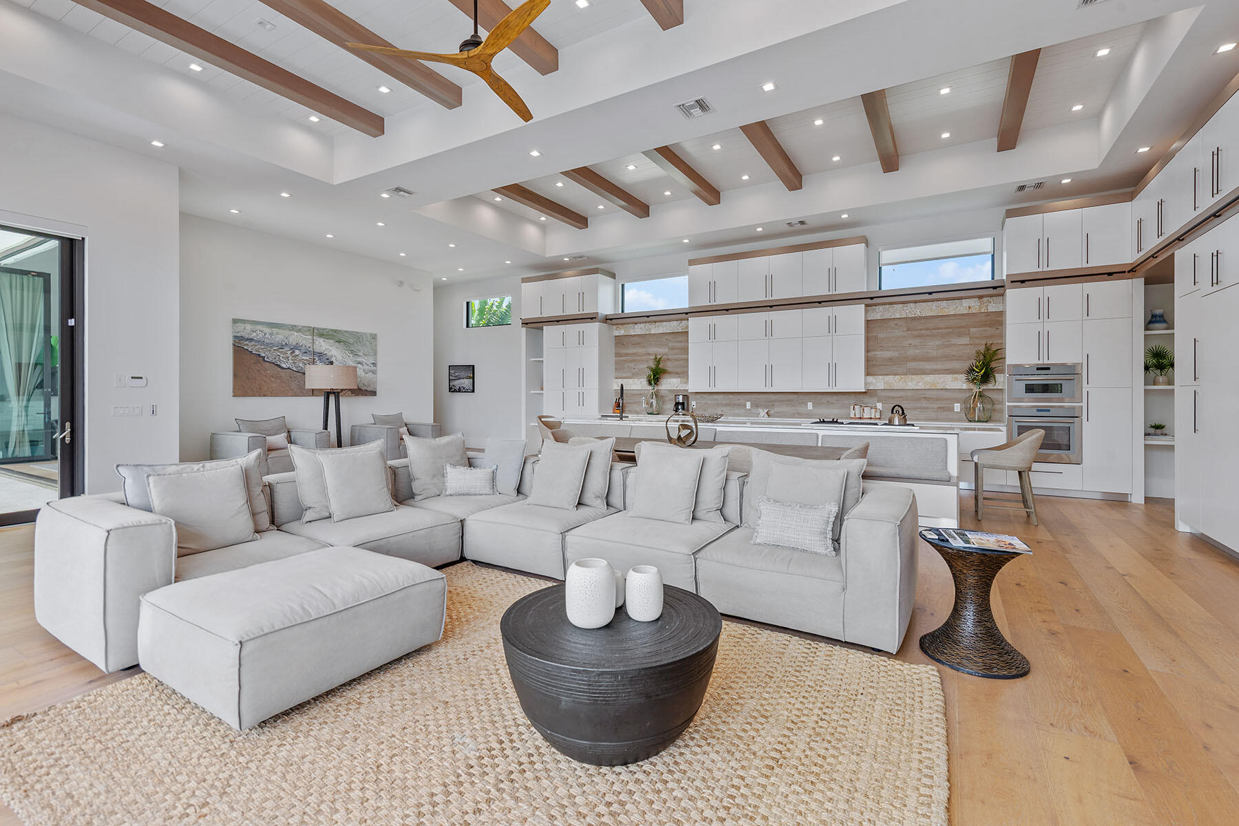 517 N BARFIELD DRIVE