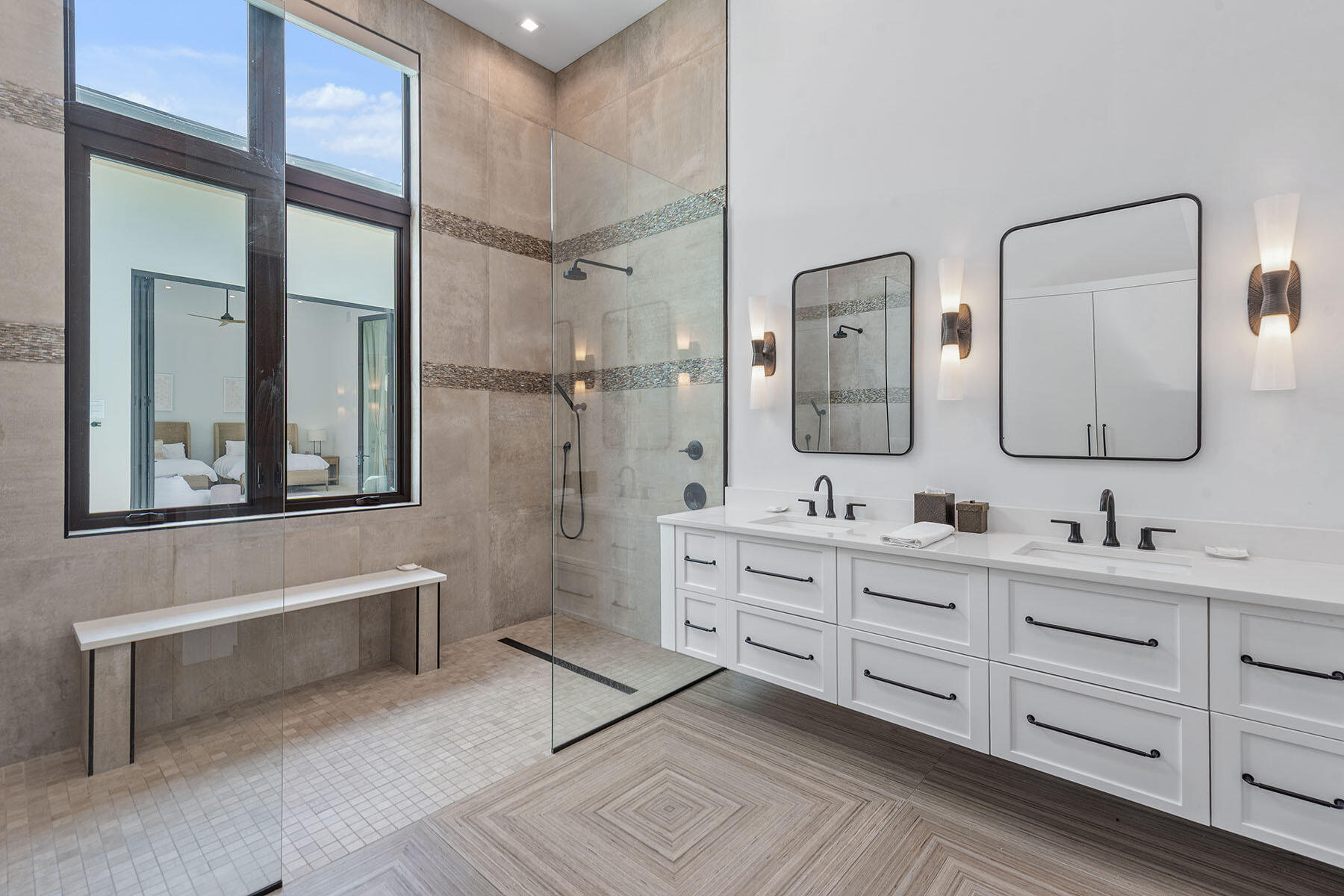 517 N BARFIELD DRIVE