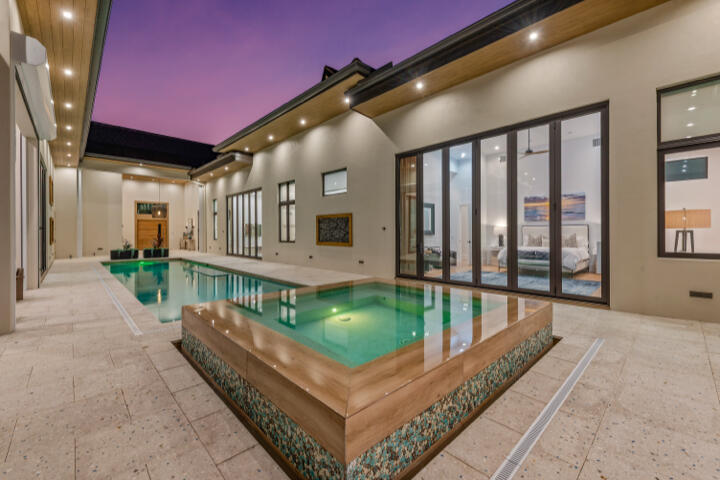 517 N BARFIELD DRIVE