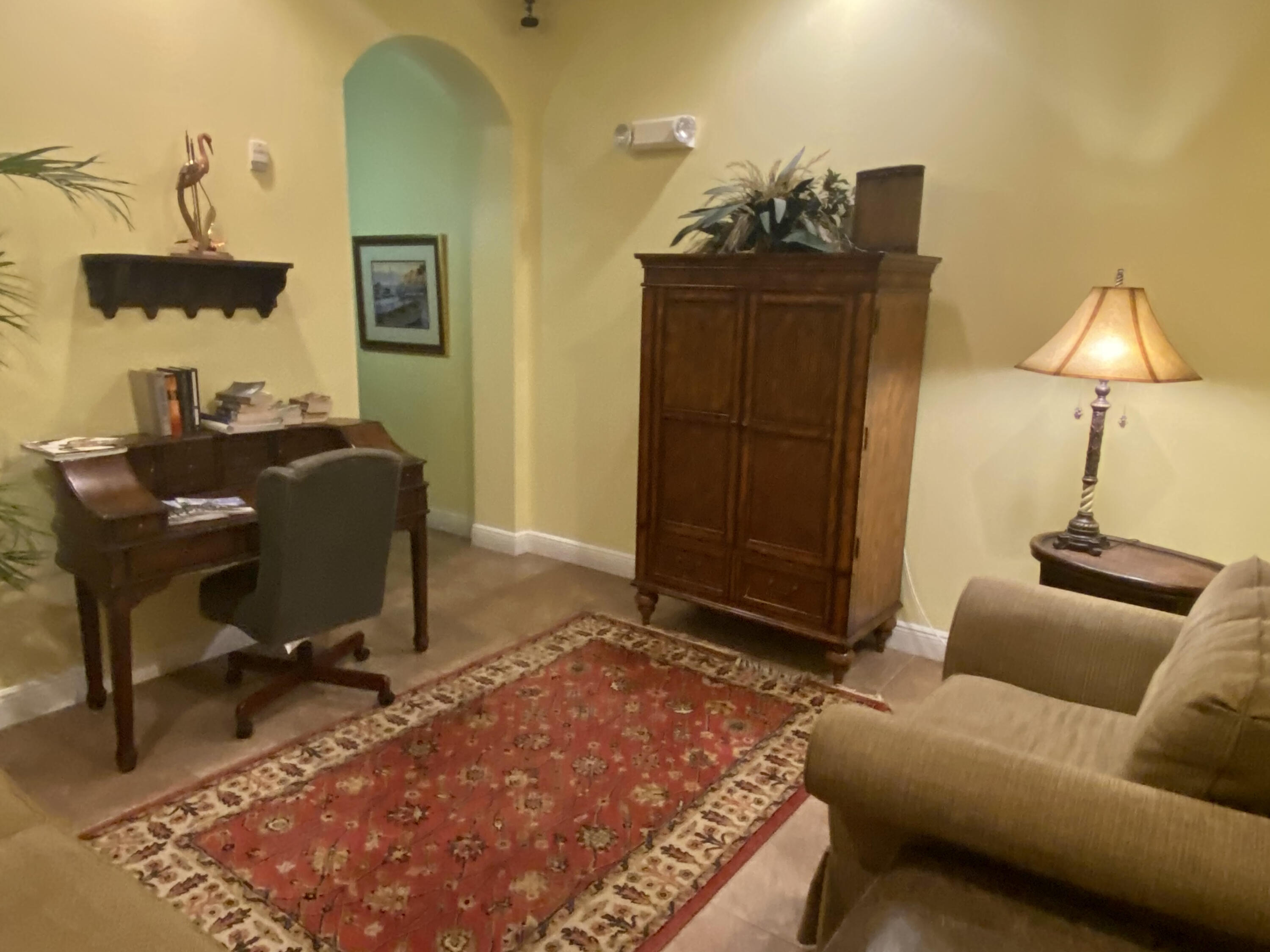 750 N COLLIER BOULEVARD