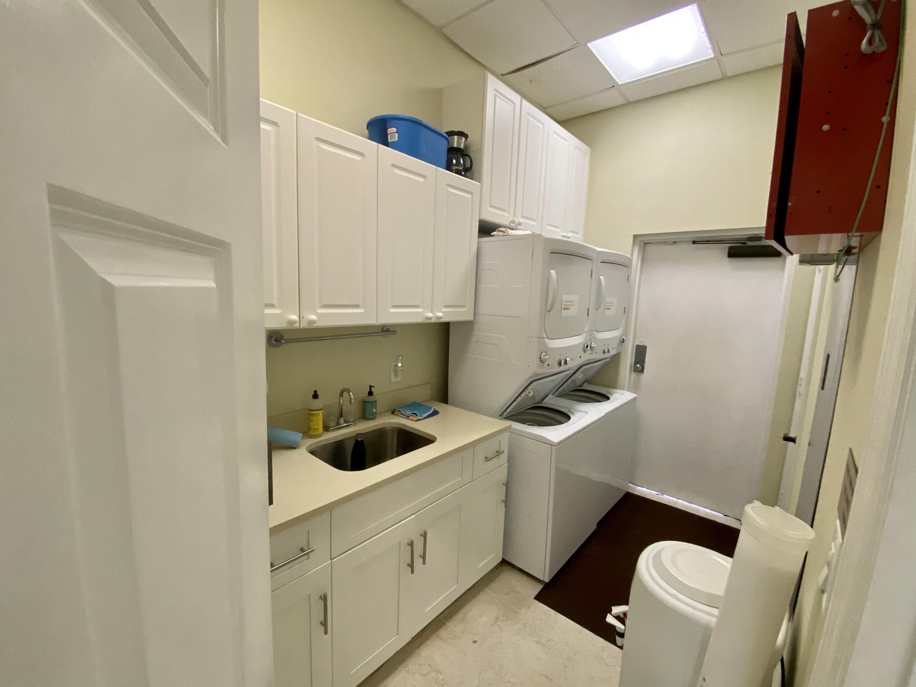 1081 BALD EAGLE DRIVE