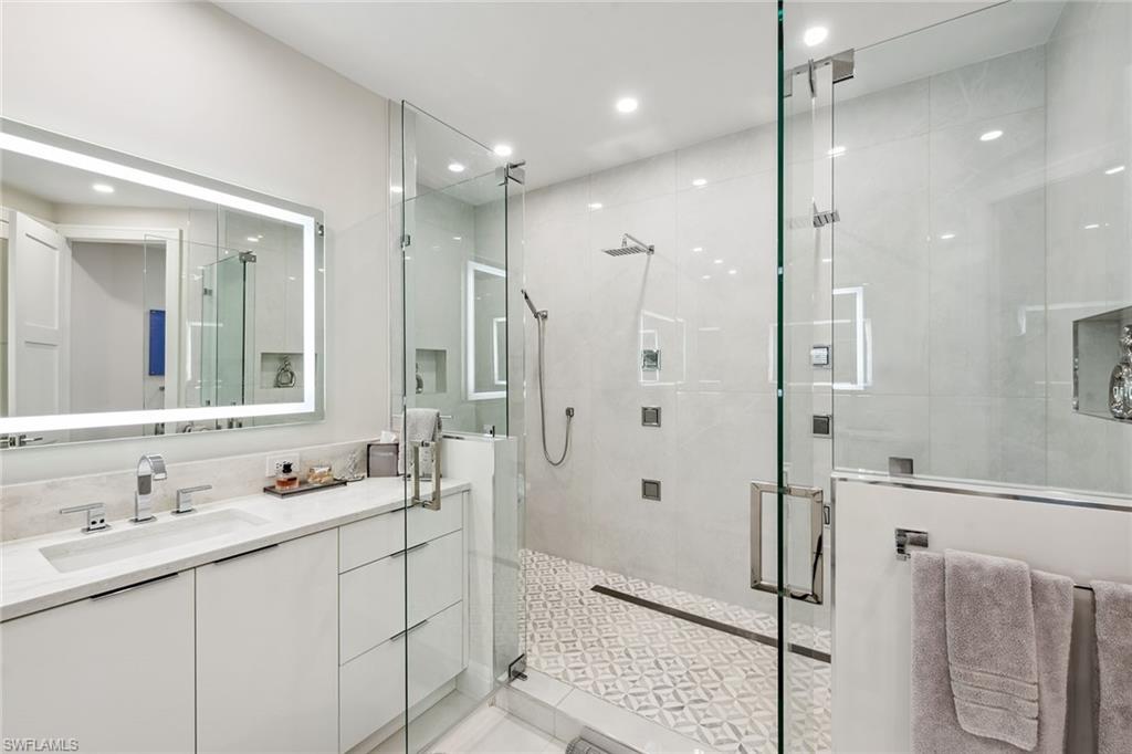173 Colonade CIR 1401