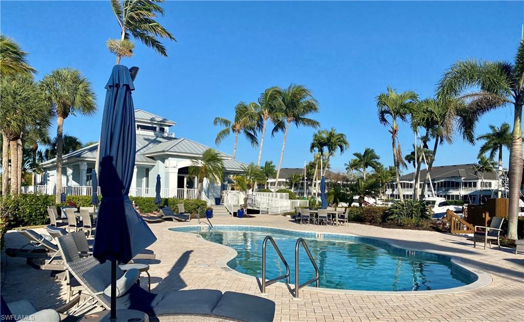 1777 Gulfstar DR S