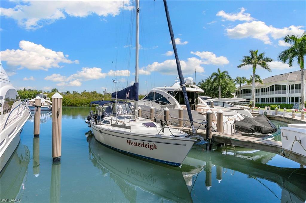 1733 Gulfstar DR S 302