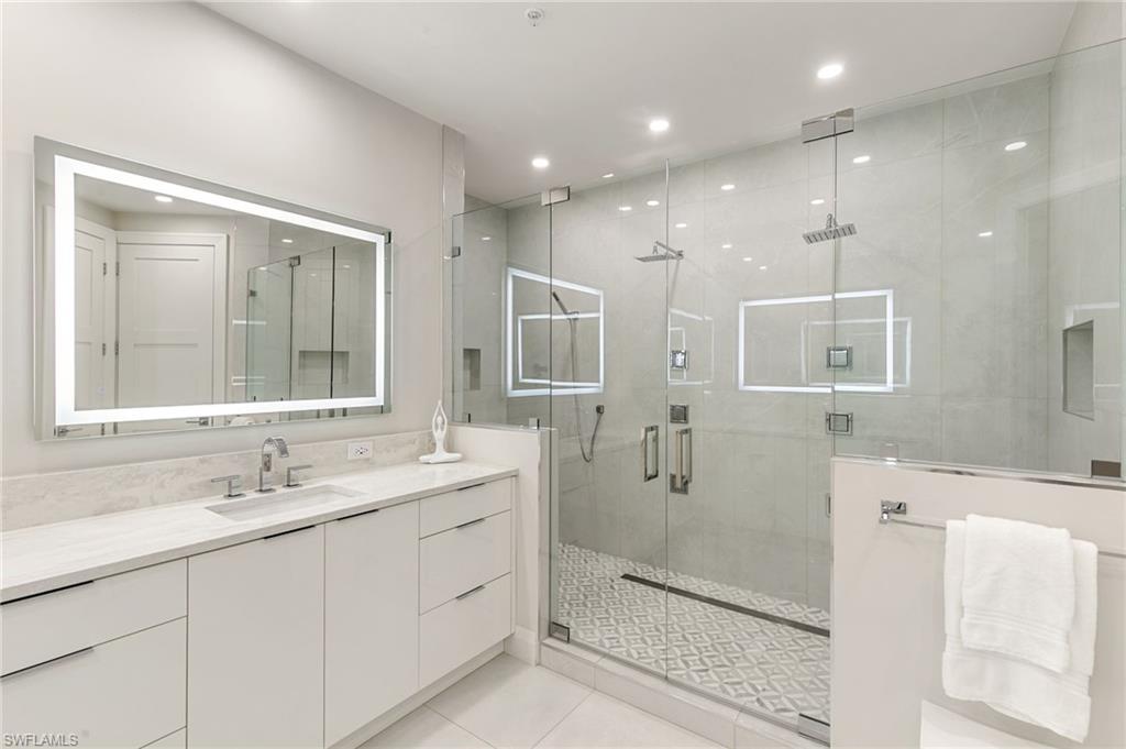 173 Colonade CIR 1401