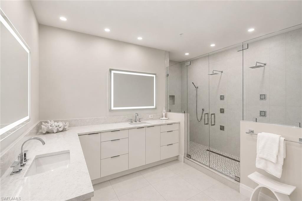 173 Colonade CIR 1401