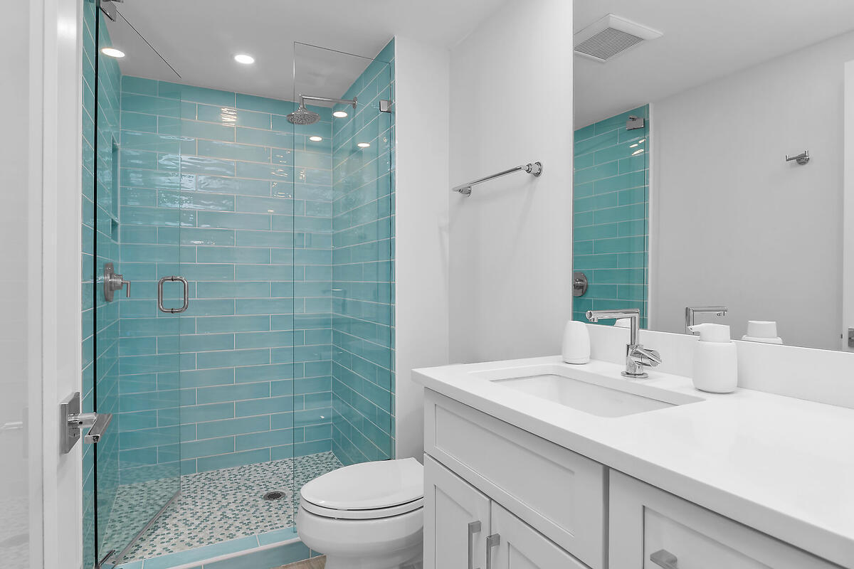 1085 BALD EAGLE DRIVE, E502