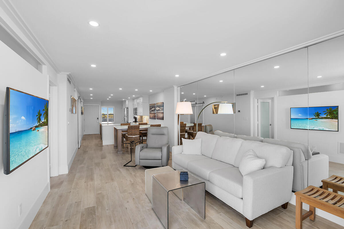 1085 BALD EAGLE DRIVE, E502