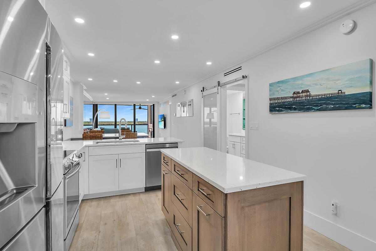 1085 BALD EAGLE DRIVE, E502