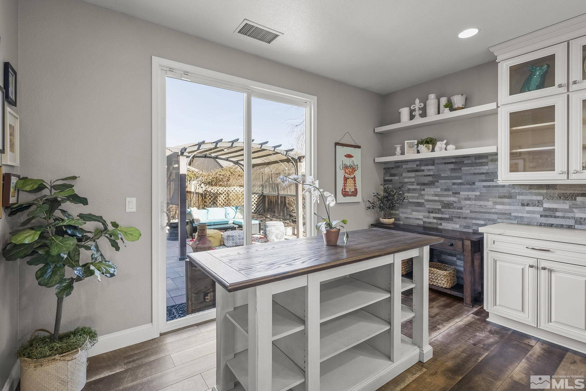 2105 Peaceful Valley Drive
