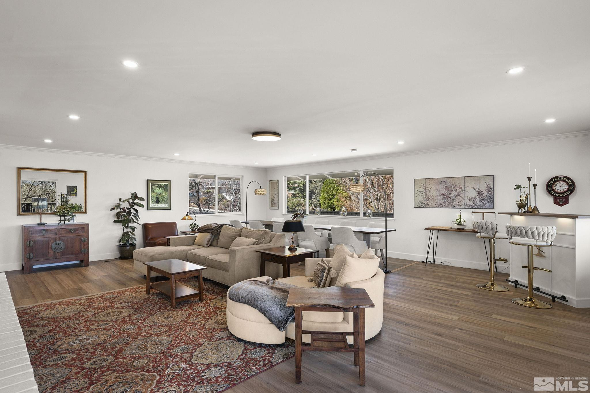 2800 Monterey Drive