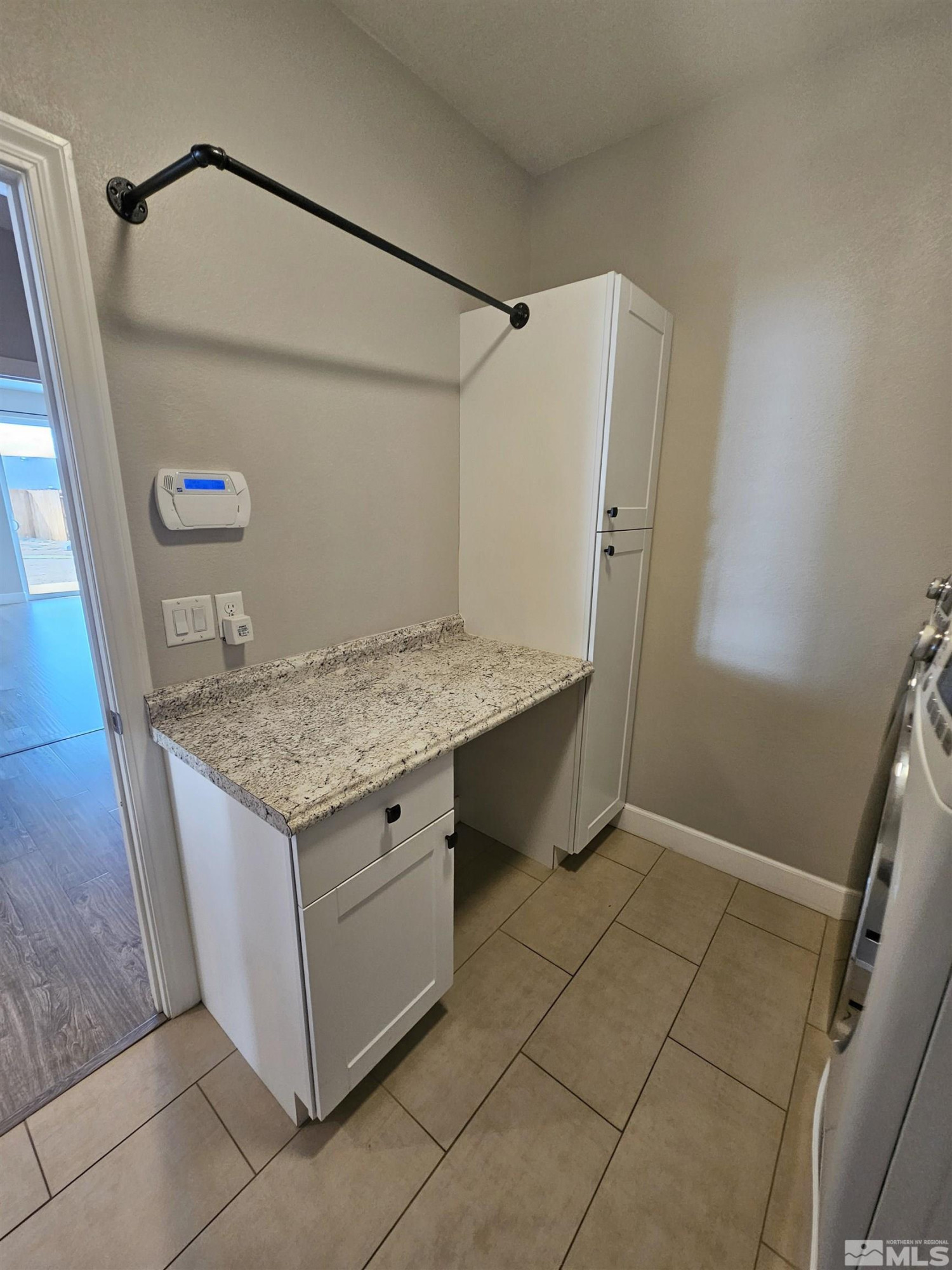7585 Jonquil Court