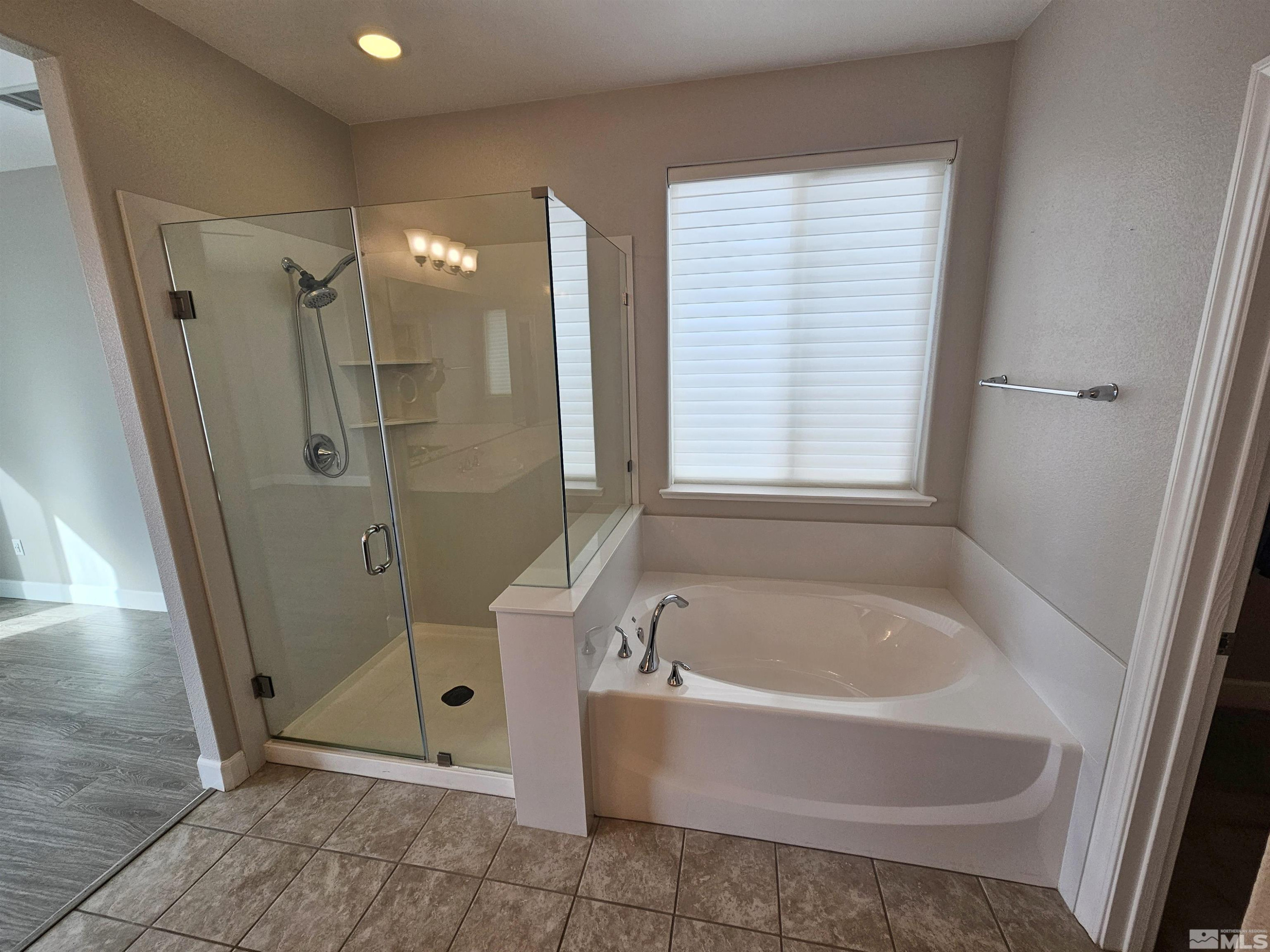 7585 Jonquil Court