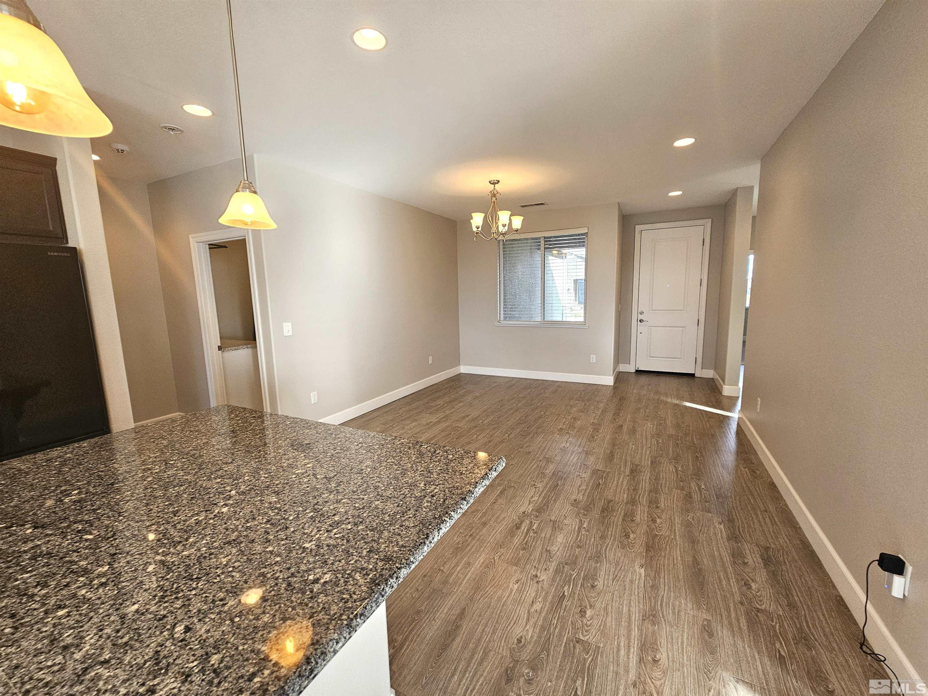7585 Jonquil Court