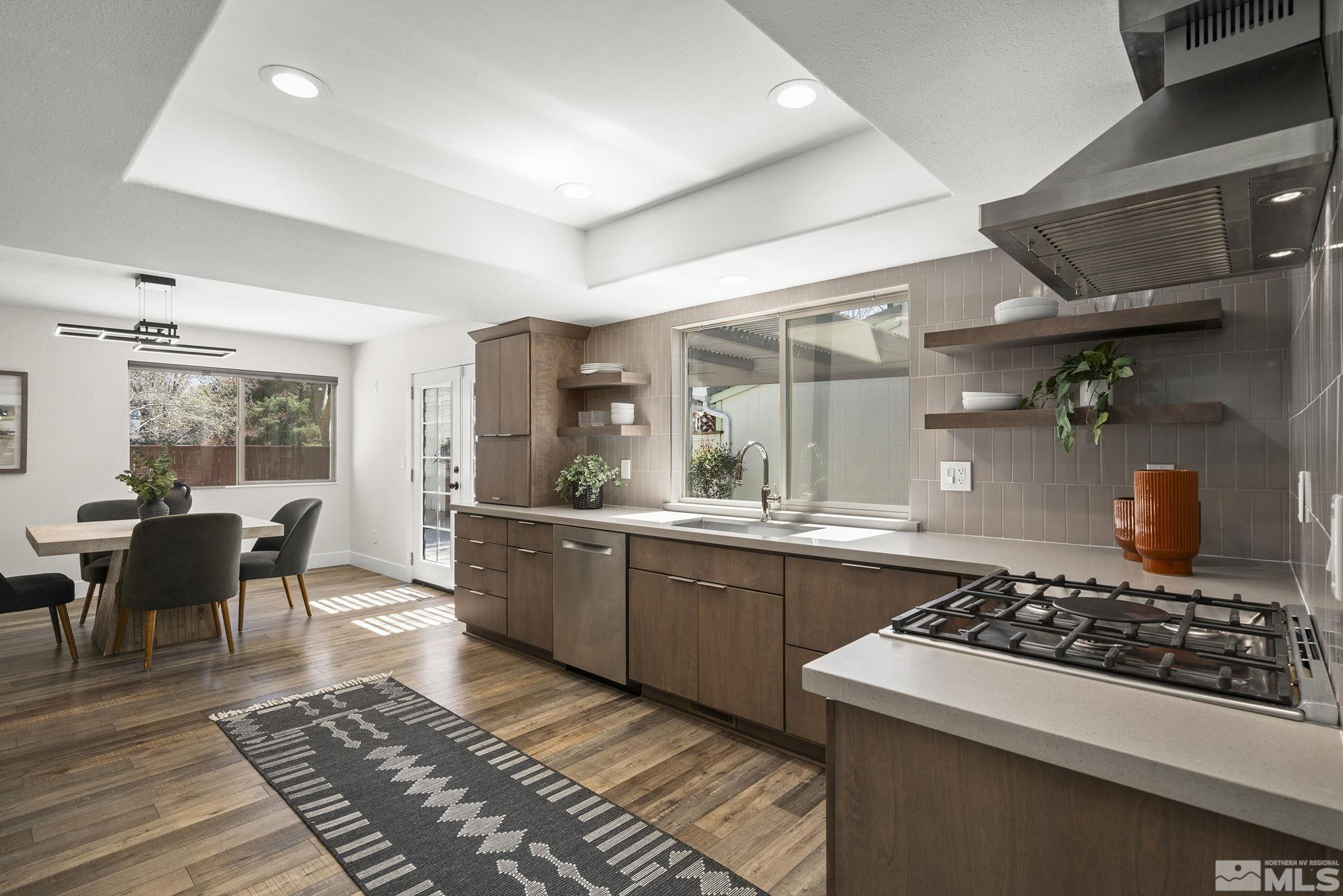 6413 Meadow Country Drive
