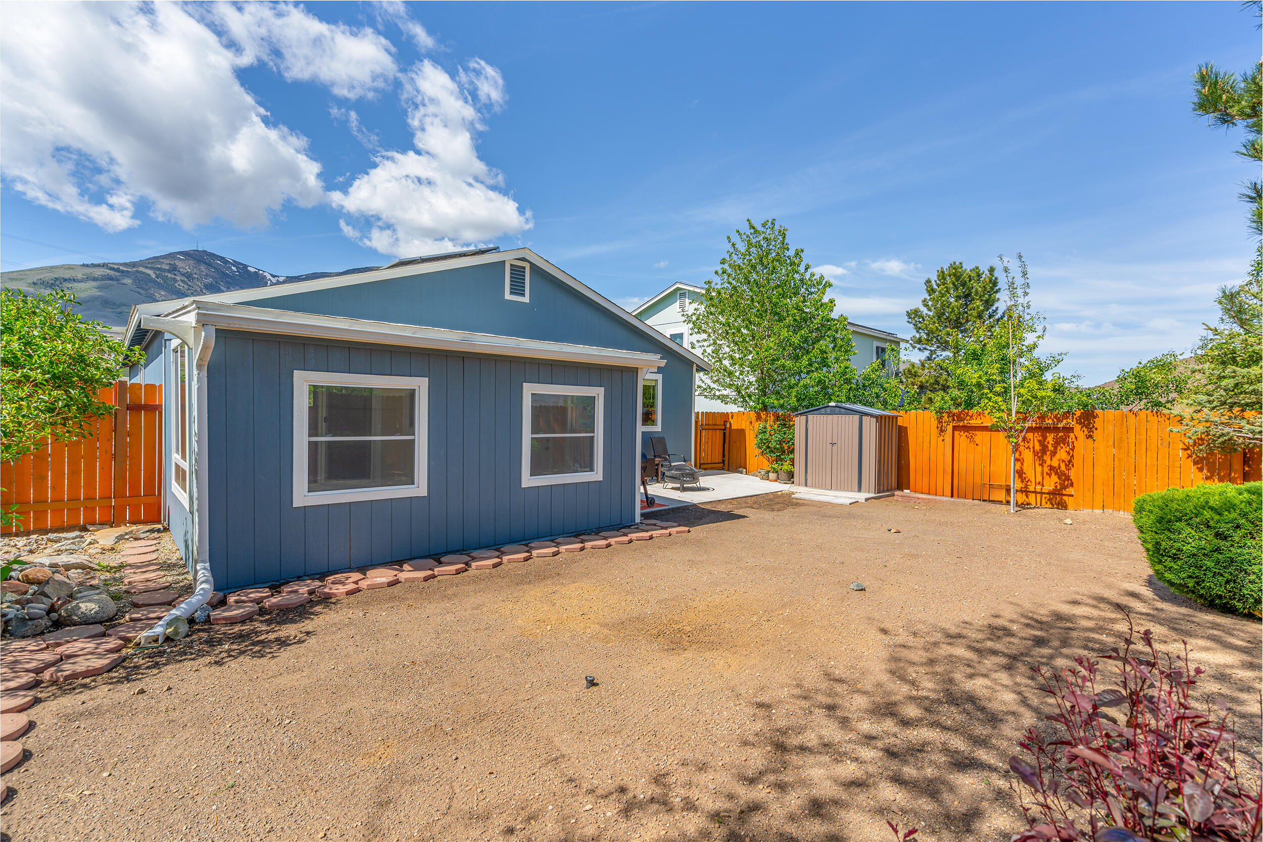 7921 Mariner Cove Drive