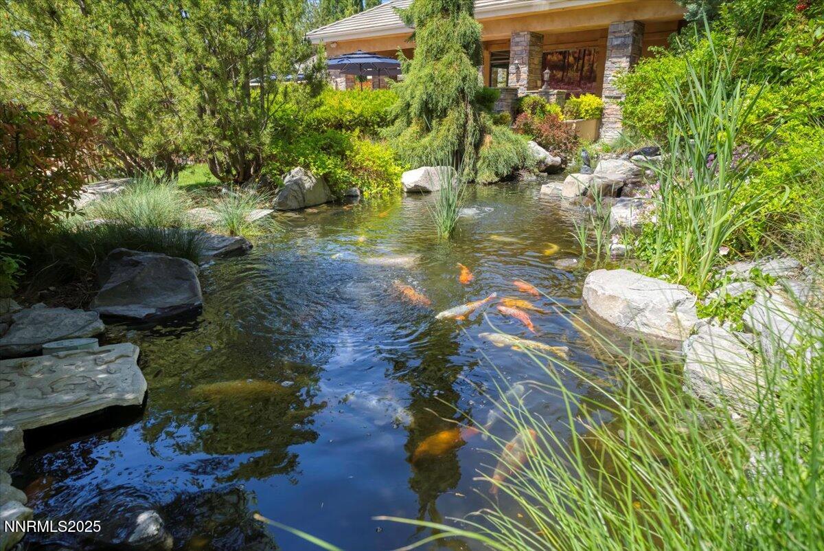 900 South Meadows Parkway 5222