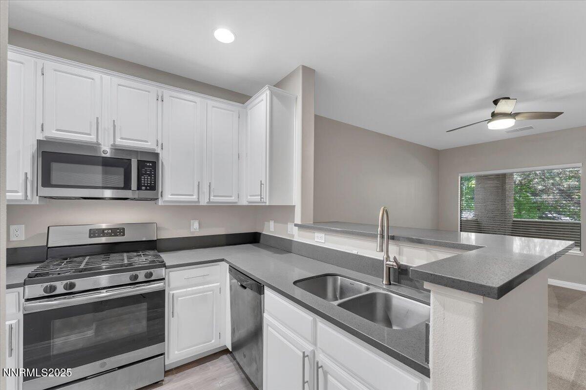 900 South Meadows Parkway 5222