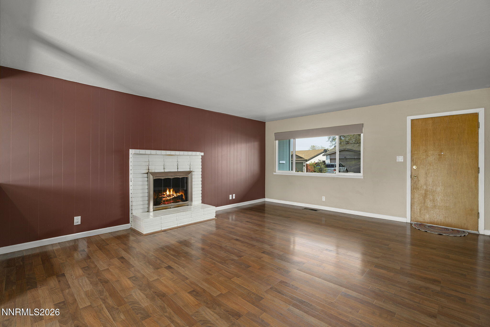 875 Montana Drive