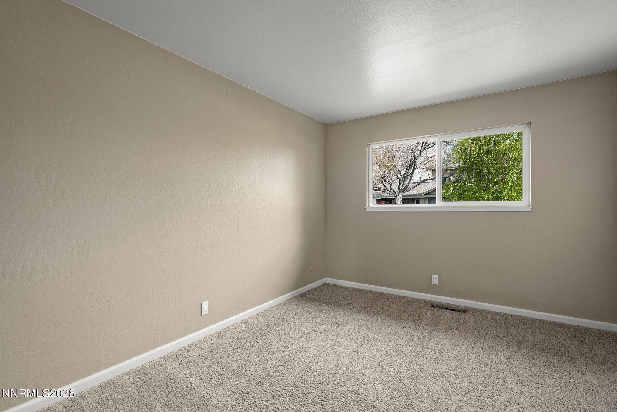 875 Montana Drive