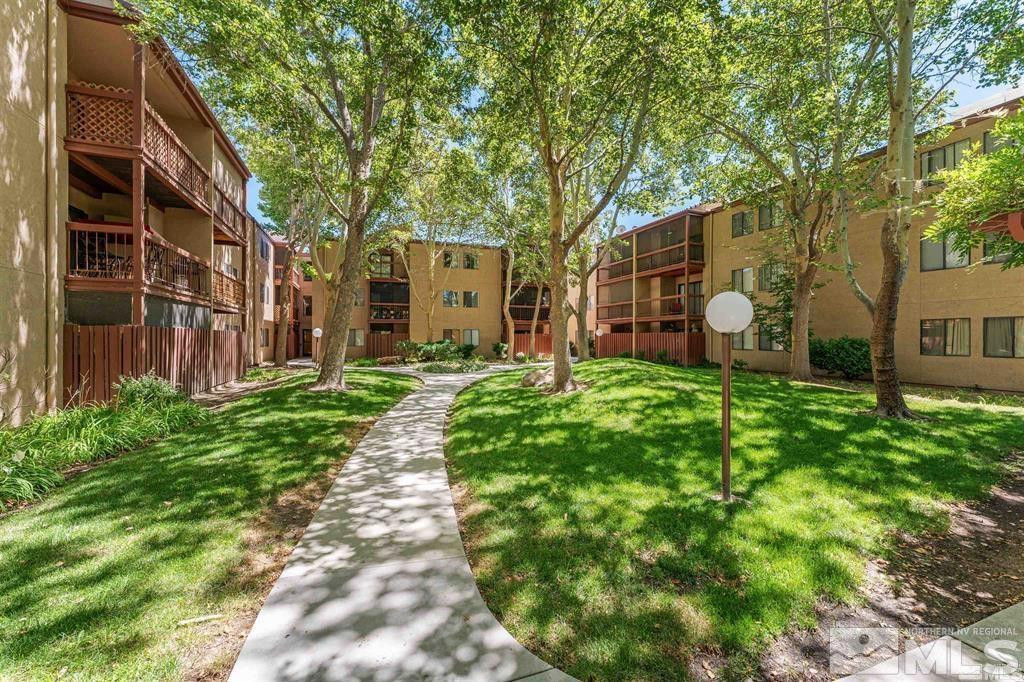2955 Lakeside Drive Unit 220