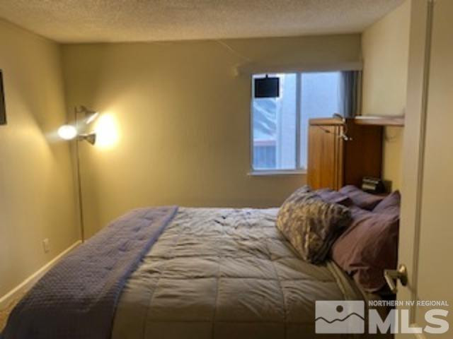 2955 Lakeside Drive Unit 220