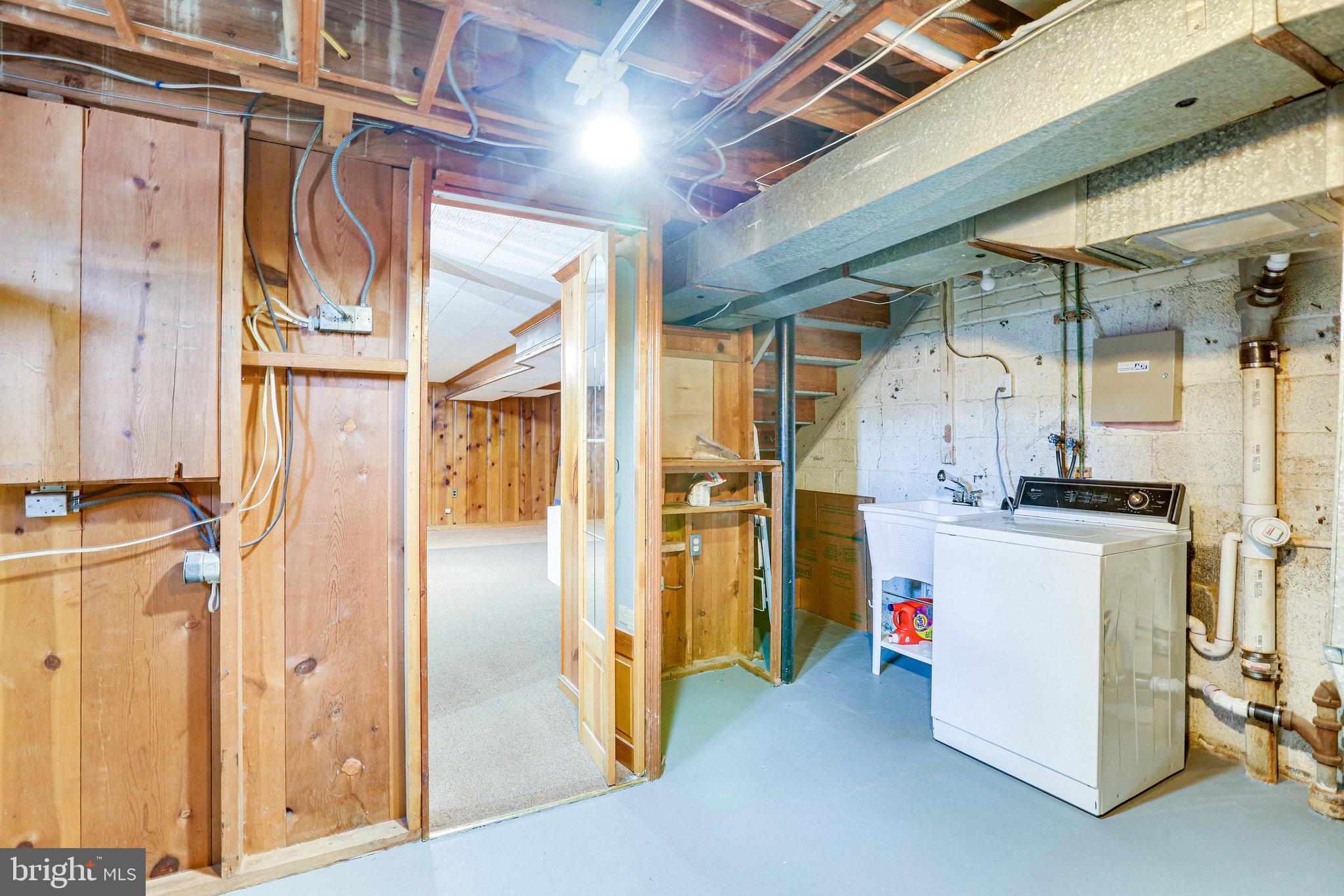 5513 CHILLUM PLACE NE