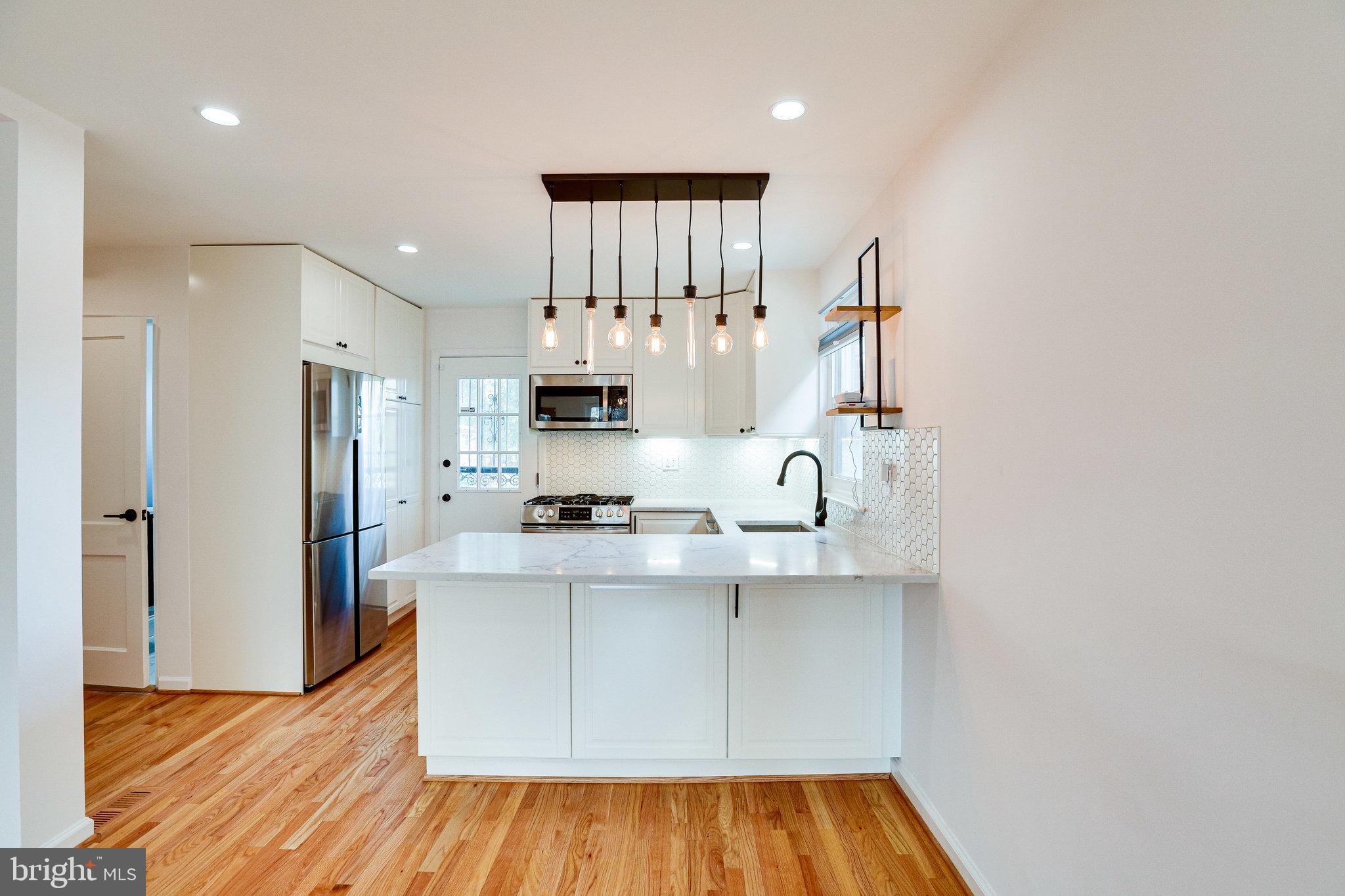 5513 CHILLUM PLACE NE