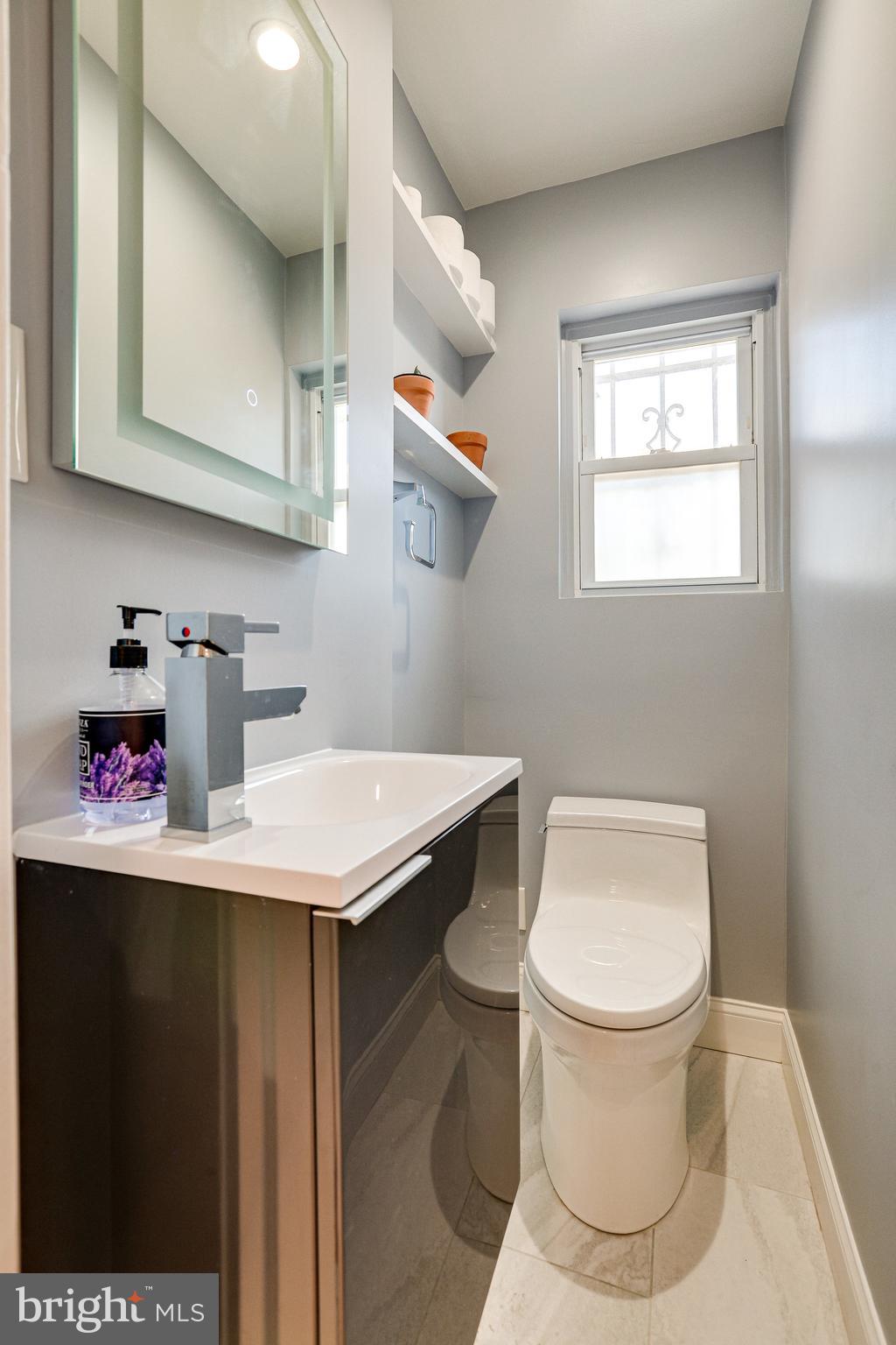 5513 CHILLUM PLACE NE