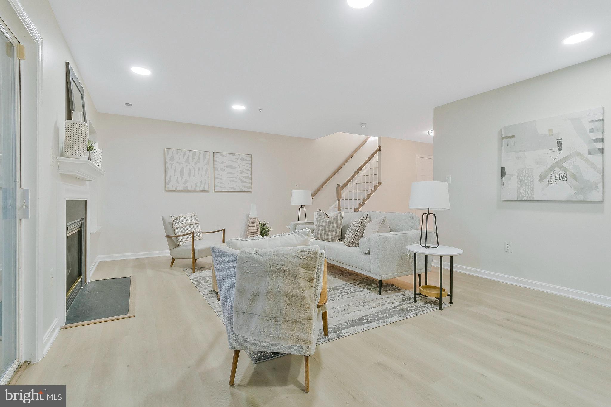205 LONGPOINT WAY