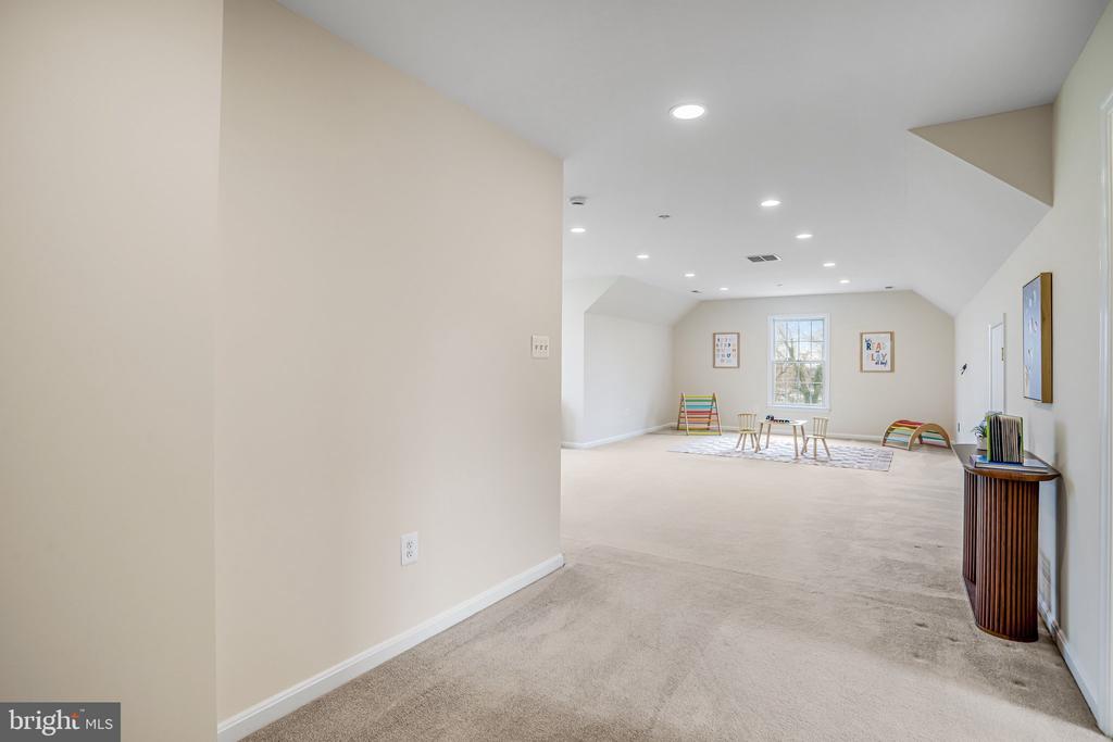 13307 BREGMAN ROAD