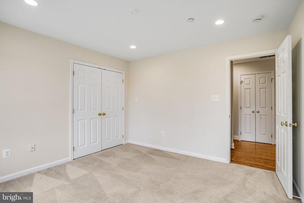 13307 BREGMAN ROAD
