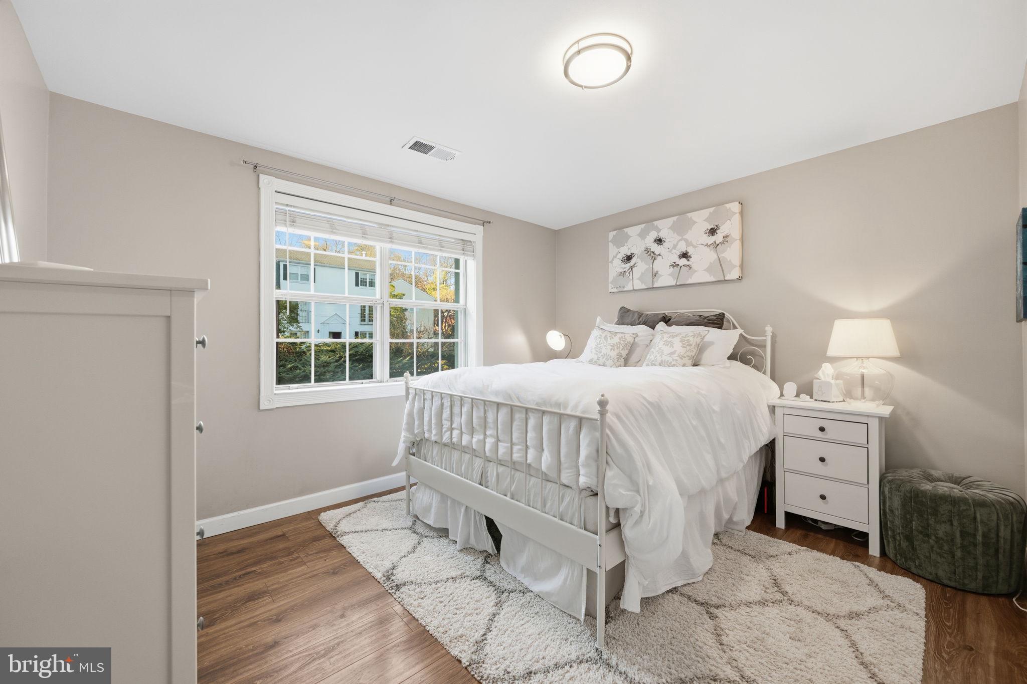 4608-B 28TH ROAD S UNIT #B