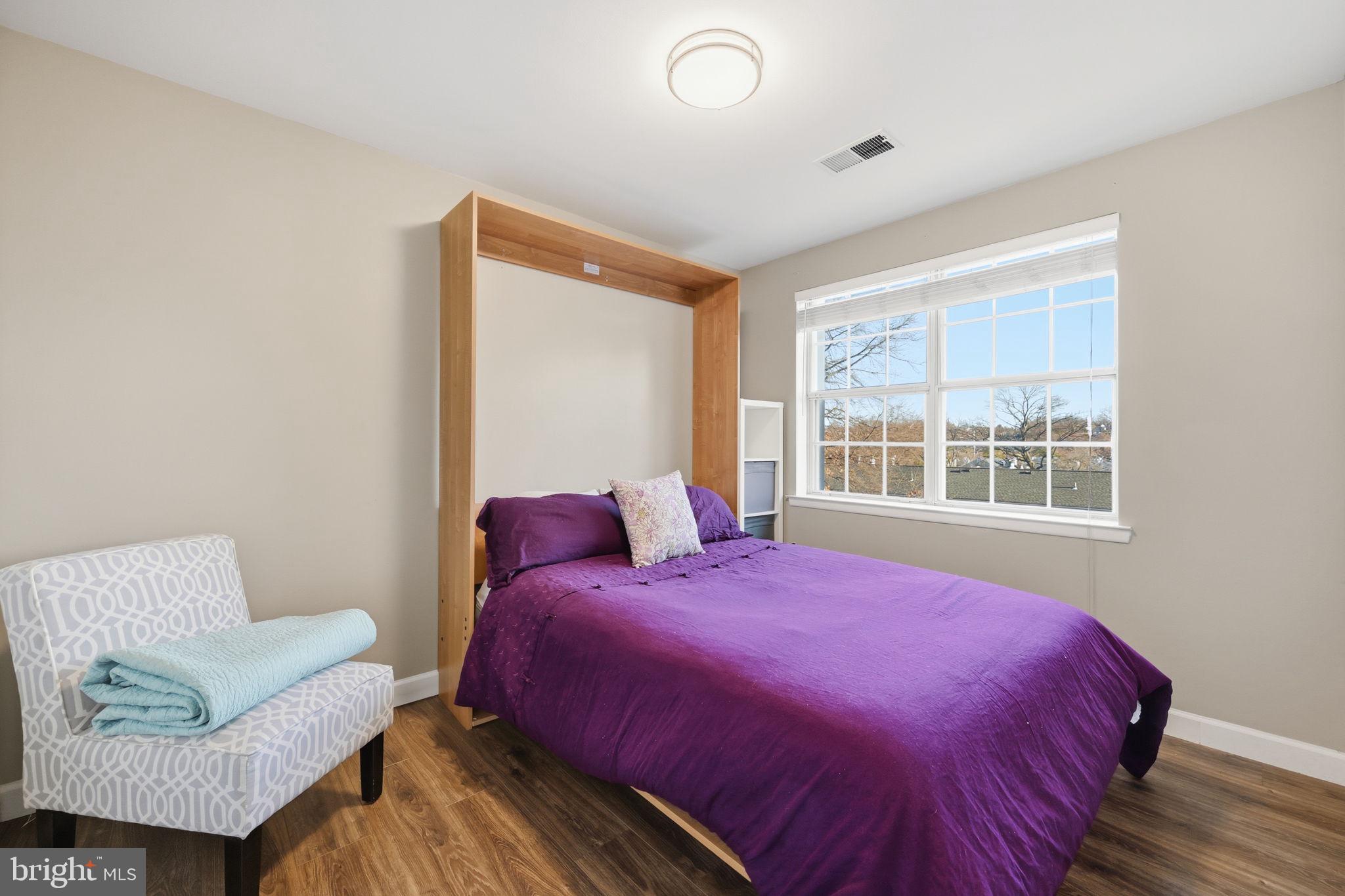 4608-B 28TH ROAD S UNIT #B