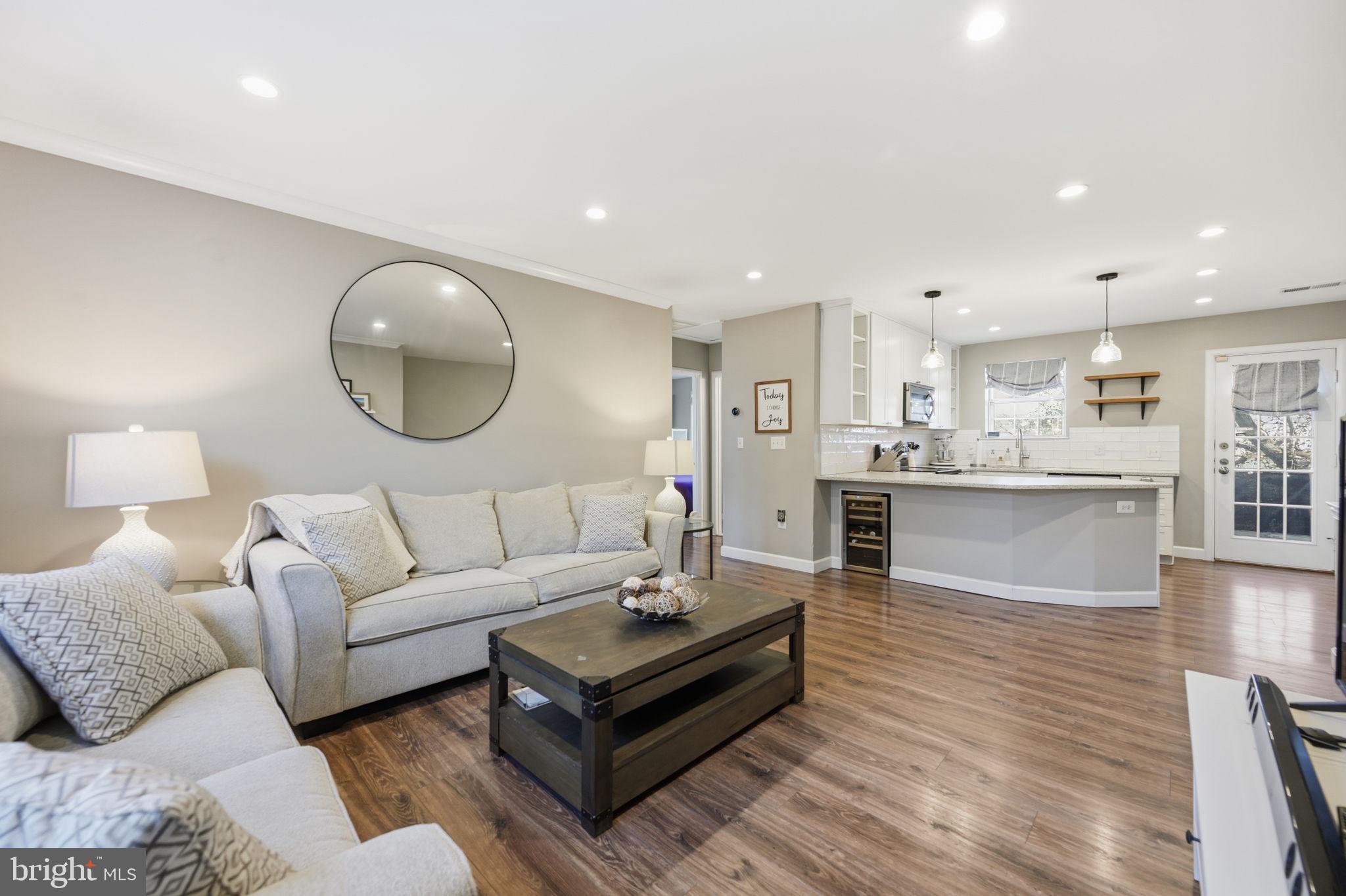 4608-B 28TH ROAD S UNIT #B