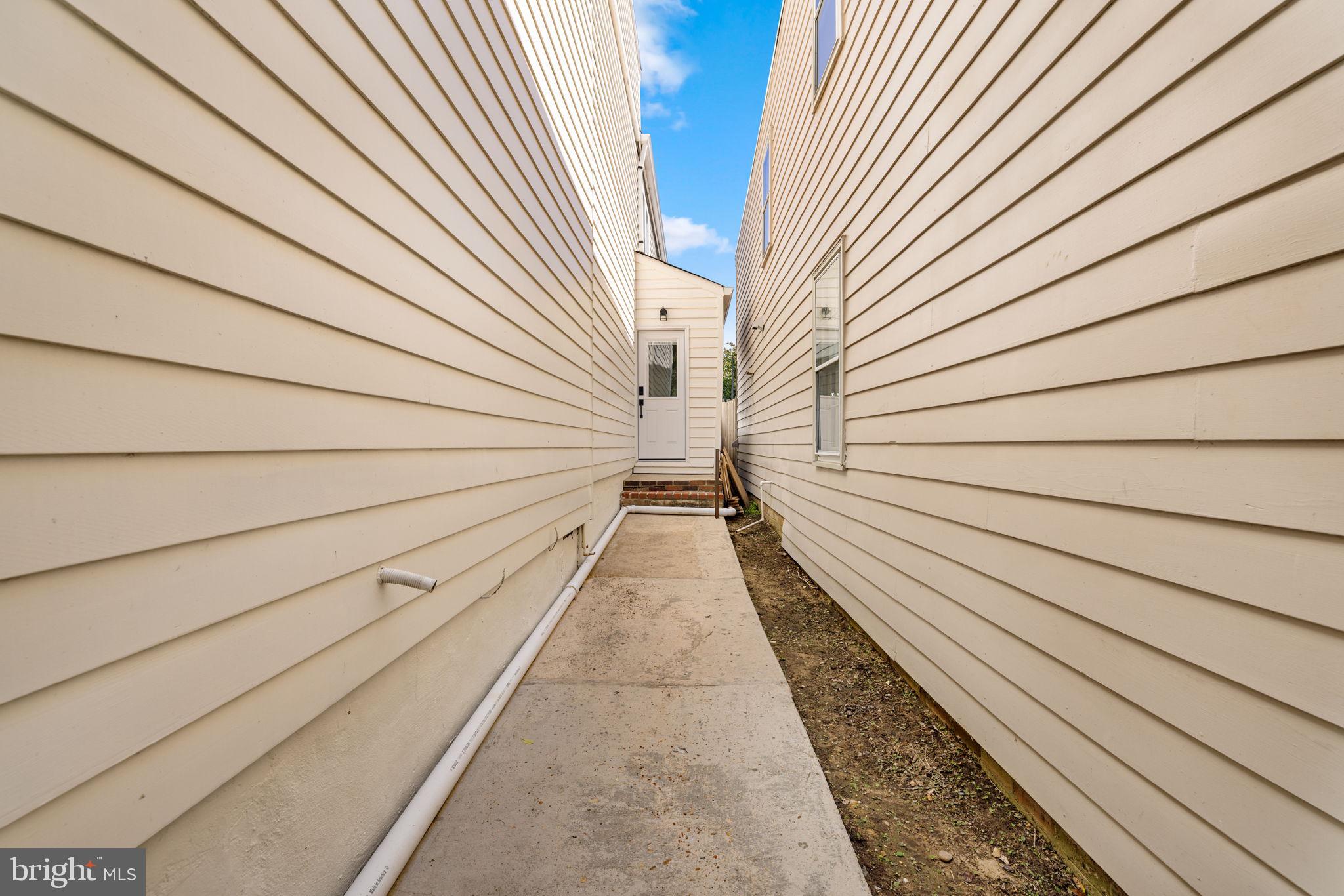 310 S ALFRED STREET