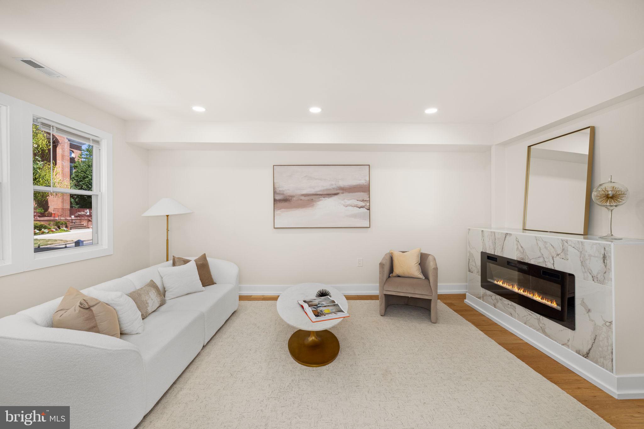 310 S ALFRED STREET