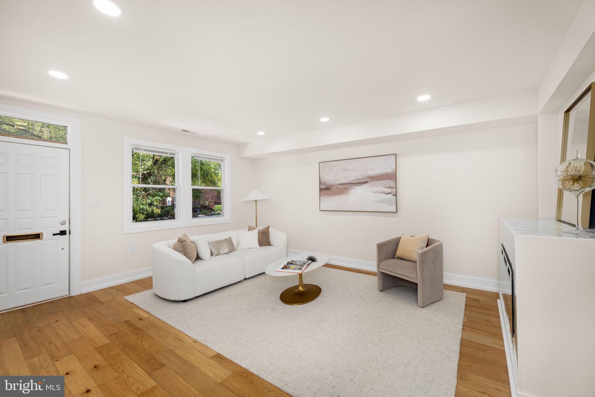 310 S ALFRED STREET