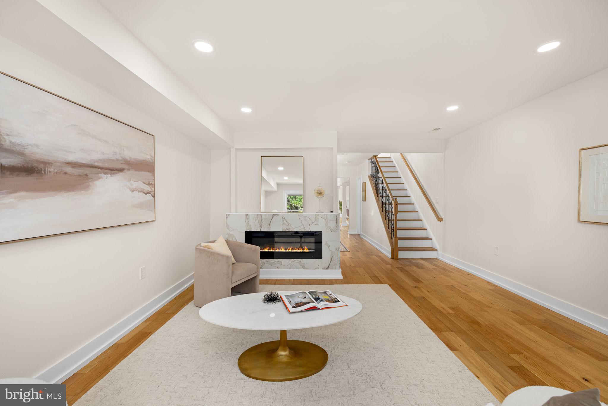 310 S ALFRED STREET