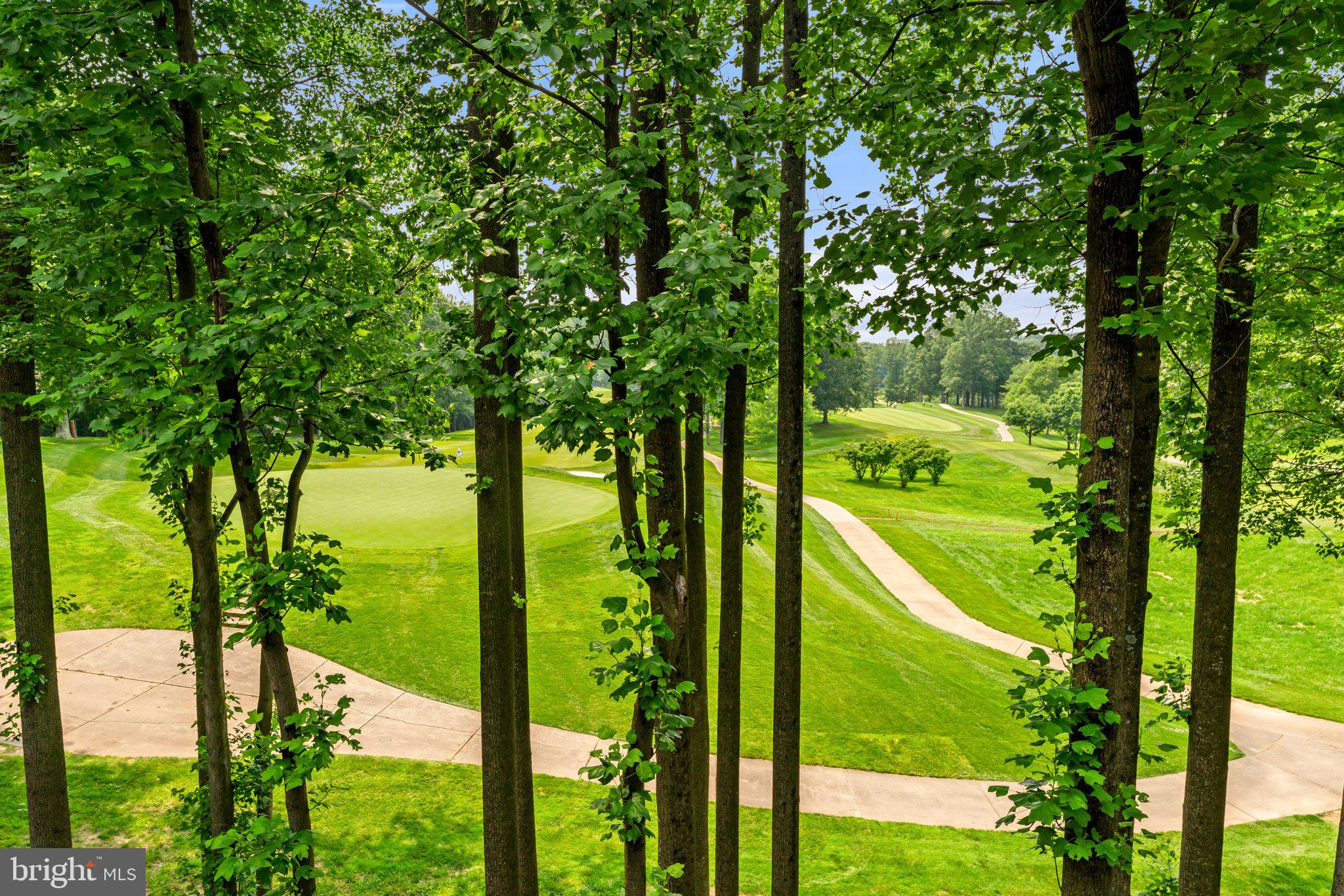 3546 SUTTON HEIGHTS CIRCLE