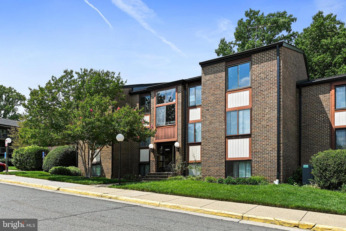 9804 Kingsbridge Dr #201